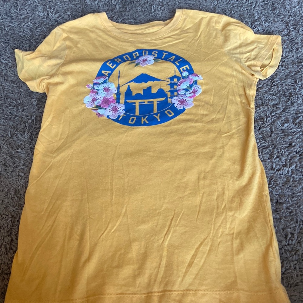 Yellow T-shirt